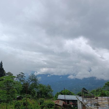 Mairung Gaon Farm Stay Rishop 外观 照片